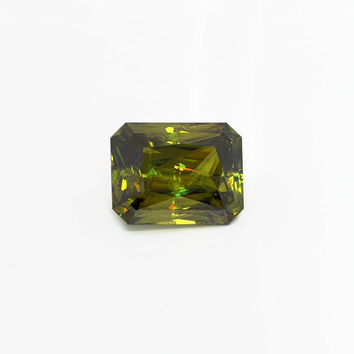 Chrome Sphene - Radiant - 17.2x13.3mm