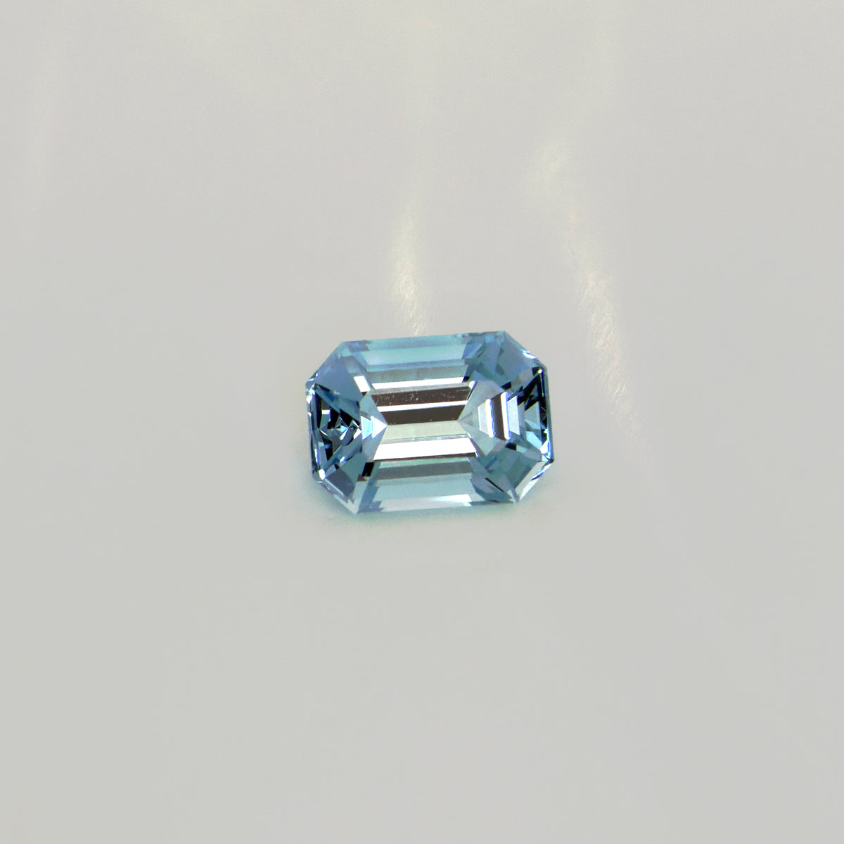 Aquamarine - Emerald Cut - 9.6x6.8mm