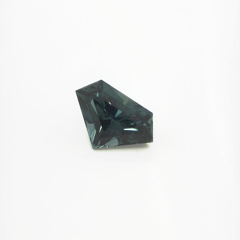 Blue Sapphire - Shield - 8.6x5.7mm